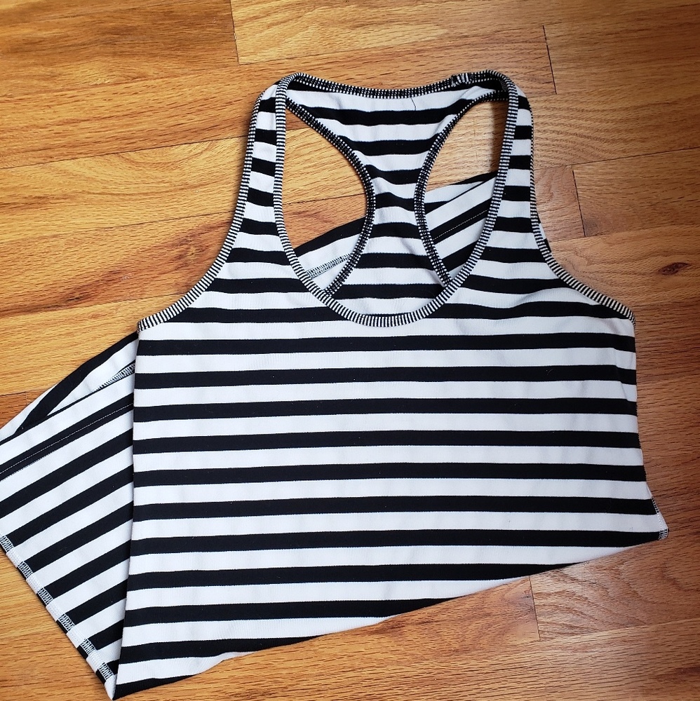 Lululemon tank top. Size 8. Great shape.